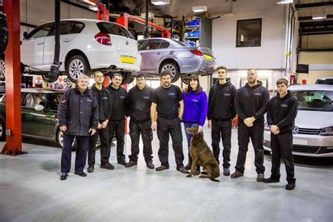 About Euro Performance, Llantrisant (tel: 01443 230018).